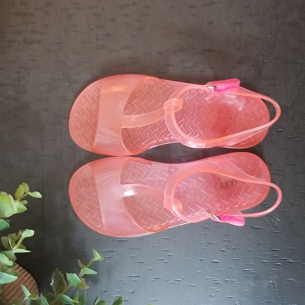 5/$14 Old Navy Toddler Sandals 10